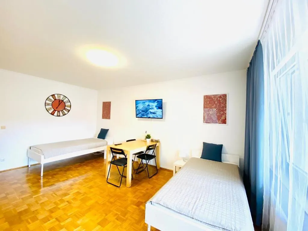 Hannovermesseapartment 2 Bedroom contacts